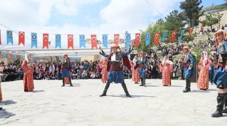 K&uuml;tahya&rsquo;da Fetih Ve Hıdırellez Coşkusu