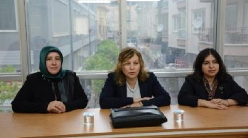 Ak Parti Genel Merkez Kadın Kolların&rsquo;dan Afyonkarahisar İl Kadın Kollarına Ziyaret