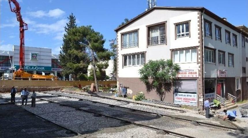 Kahta İtfaiye M&uuml;d&uuml;rl&uuml;ğ&uuml;ne Yeni Garaj