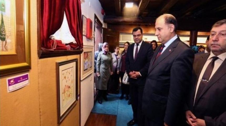 Amasya&rsquo;da Minyat&uuml;r Sergisi A&ccedil;ıldı