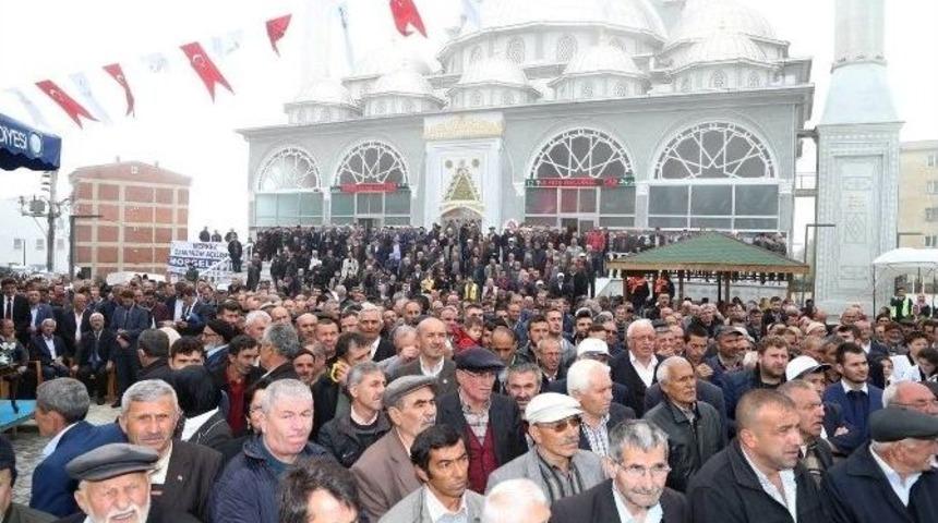 G&uuml;rgentepe&rsquo;ye Muhteşem Cami