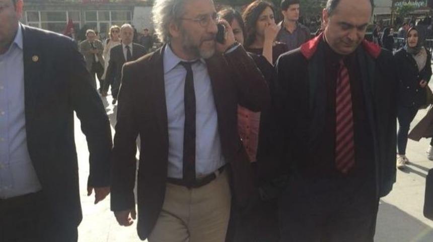 Can D&uuml;ndar&rsquo;dan Silahlı Saldırı A&ccedil;ıklaması