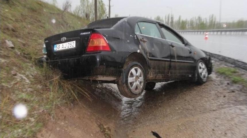 Otomobil Takla Attı: 1 Yaralı