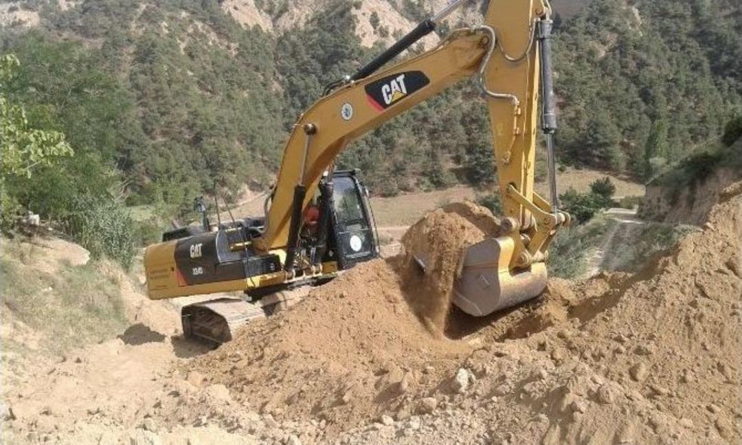 Alaşehir Belediyesi &Ccedil;alışmalarını Aralıksız S&uuml;rd&uuml;r&uuml;yor