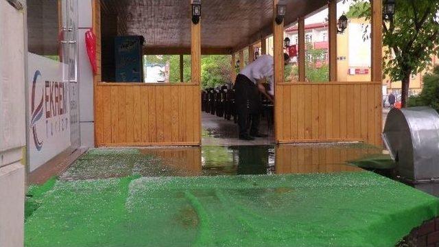 Gaziantep&rsquo;te Dolu Yağdı 1