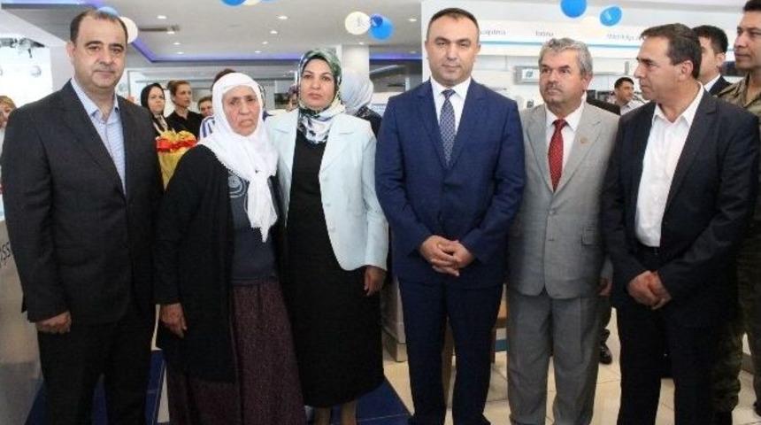 D&ouml;rtyol&rsquo;da Şehit Annesine &ldquo;yılın Annesi&rdquo; &Ouml;d&uuml;l&uuml;