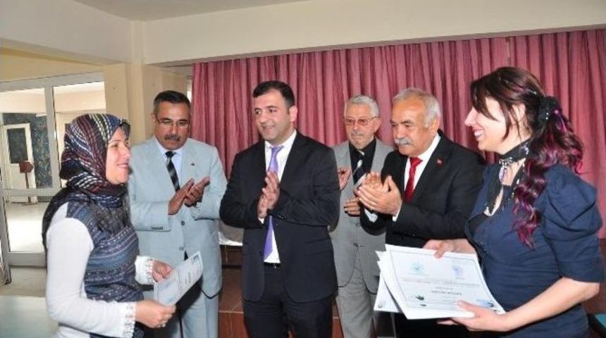 S&ouml;z&uuml;tek, Meksa&rsquo;da Girişimci Adaylarına Sertifika Dağıttı
