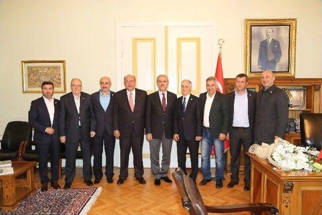 "bursa’da Tarihi Çarşılar Birleşirse Rakipsiz Olur" 1