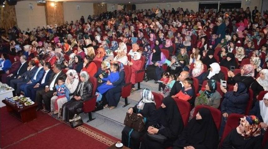 Tuşba Belediyesi&rsquo;nden Anneler G&uuml;n&uuml; Etkinliği