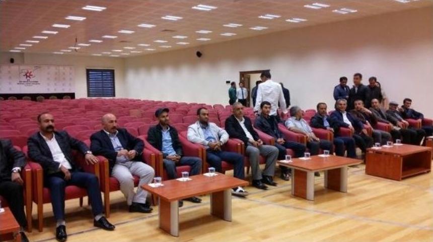 Y&uuml;ksekova Esnafı Van&rsquo;da Toplandı