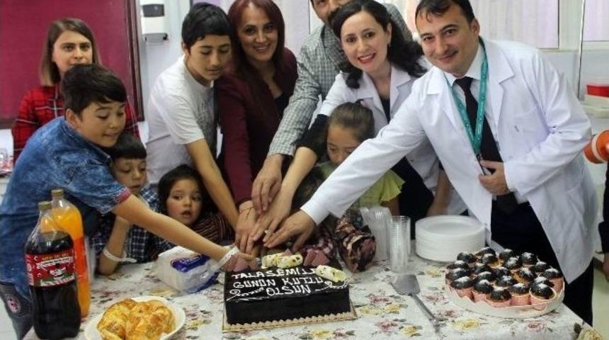 Talasemi Hastalarına Moral Ziyareti