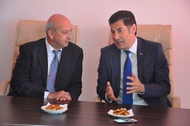 Sinan Oğan &Ccedil;ankırı&rsquo;da Partililere Seslendi 1