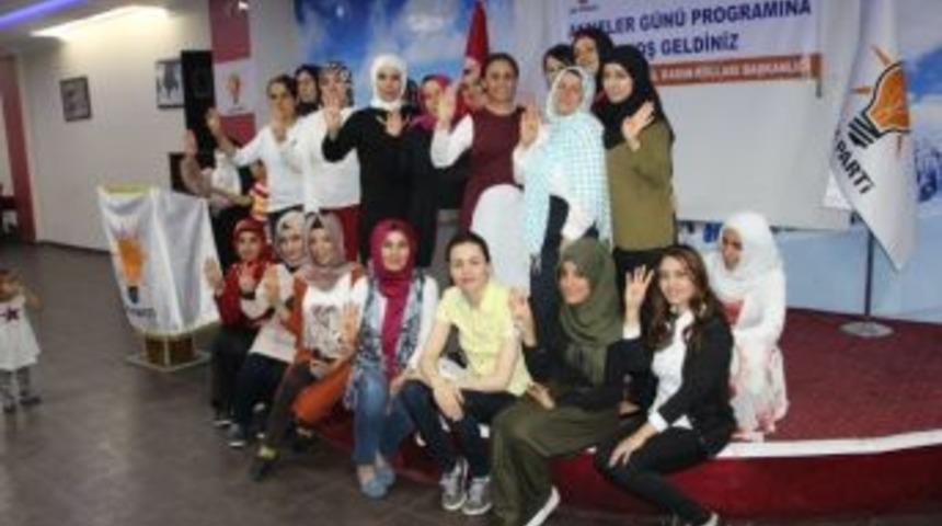 Silopi&rsquo;de Anneler G&uuml;n&uuml; Kutlaması Yapıldı