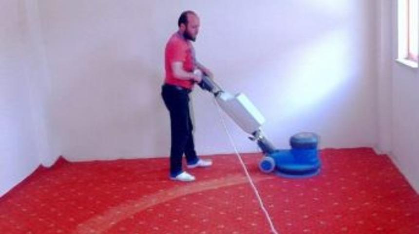 Pazar Alanlarındaki Mescitler Temizlendi