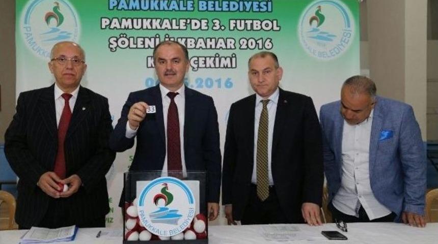 Pamukkale Belediyesi&rsquo;nde Futbol Turnuvası İ&ccedil;in Kura &Ccedil;ekimi Yapıldı