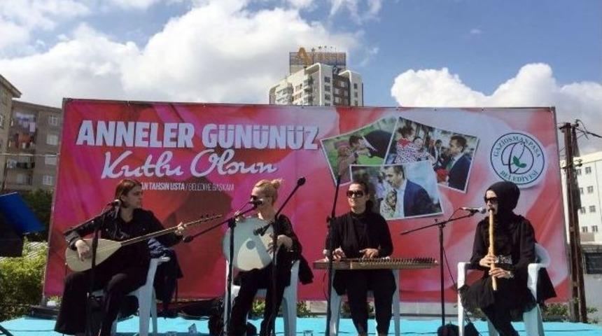 Gaziosmanpaşalı 3 Bin Anne Sabah Kahvaltısında Buluştu