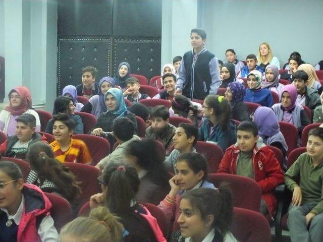 İşkur Tanıtım G&uuml;nleri&rsquo;nde &Ouml;ğrencilerle Buluştu 1