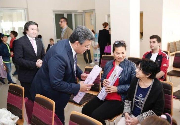 Miniklerden Anneler Gününe Özel Performans G2