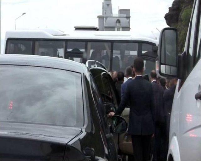 G&uuml;rcistan&rsquo;a Ge&ccedil;en T&uuml;rk Protokol&uuml;n&uuml;n Yolu Kesildi 1