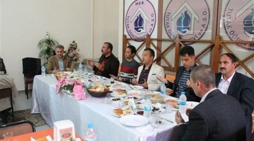 Kaymakam Kend&uuml;zler Yeni Mahalle Sakinleriyle Buluştu