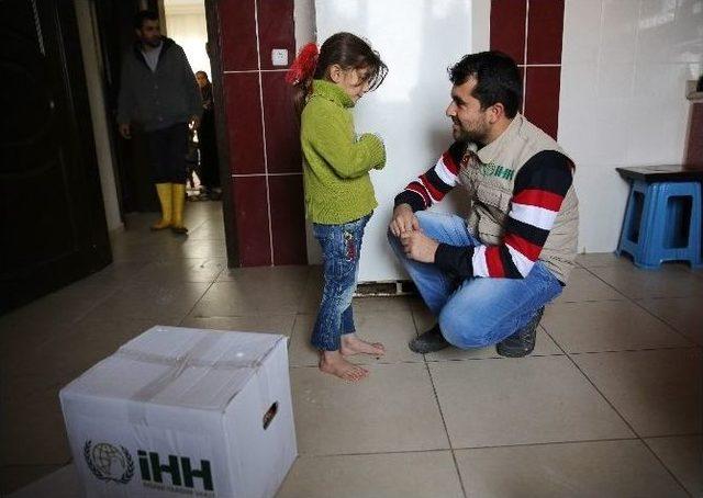İhh&rsquo;dan Suriye&rsquo;ye Bin 235 Yardım Tır&rsquo;ı 2