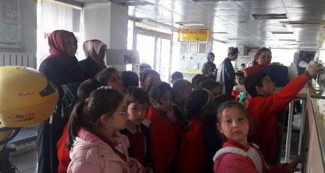 Miniklerin Annelerine G&ouml;nderdiği &Ouml;zel Mektup Duygulandırdı 1