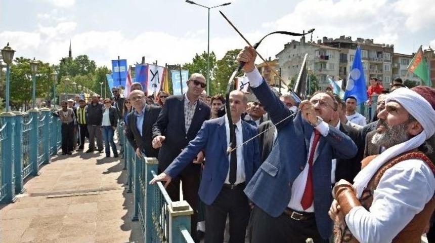 T&uuml;rk D&uuml;nyasının Kalbi Mustafakemalpaşa&rsquo;da Attı