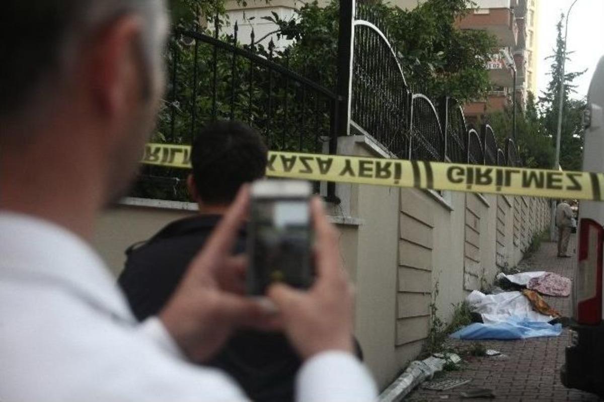 &Ccedil;&ouml;p Kamyonunun Şof&ouml;r&uuml; Direksiyon Başında Kalp Krizi Ge&ccedil;irdi: 2 &Ouml;l&uuml;