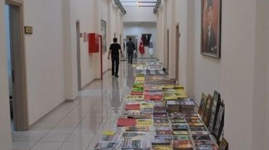 İzmir&rsquo;de Hdp&rsquo;nin Bayraklı İl&ccedil;e Teşkilatına Operasyon