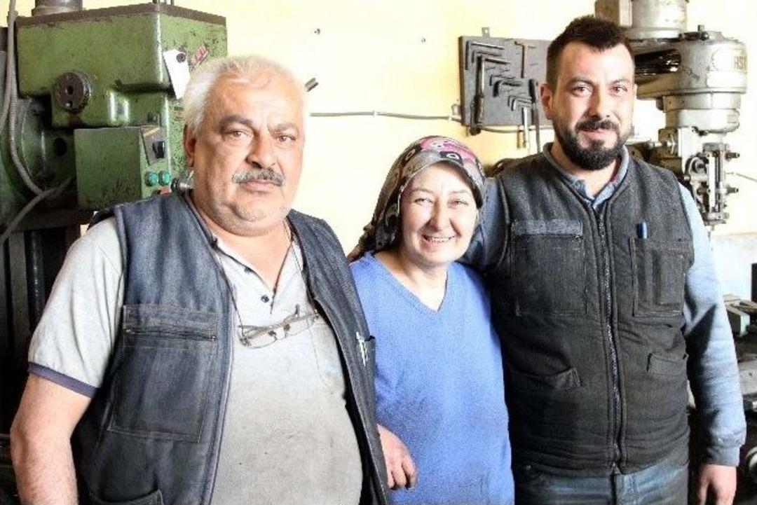 (&ouml;zel Haber) Vakit Ge&ccedil;irmek İ&ccedil;in Gitti, D&uuml;kkan Sahibi Oldu