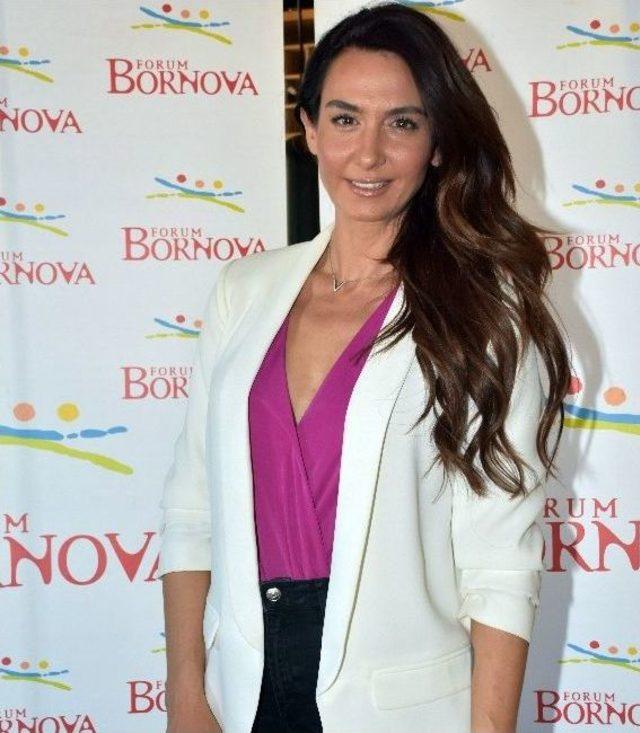 Forum Bornova’da Ayşe Tolga Rüzgarı 2