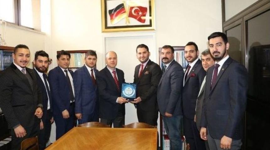 Gen&ccedil; Girişimciler, Almanya&rsquo;ya İş Gezisi D&uuml;zenledi