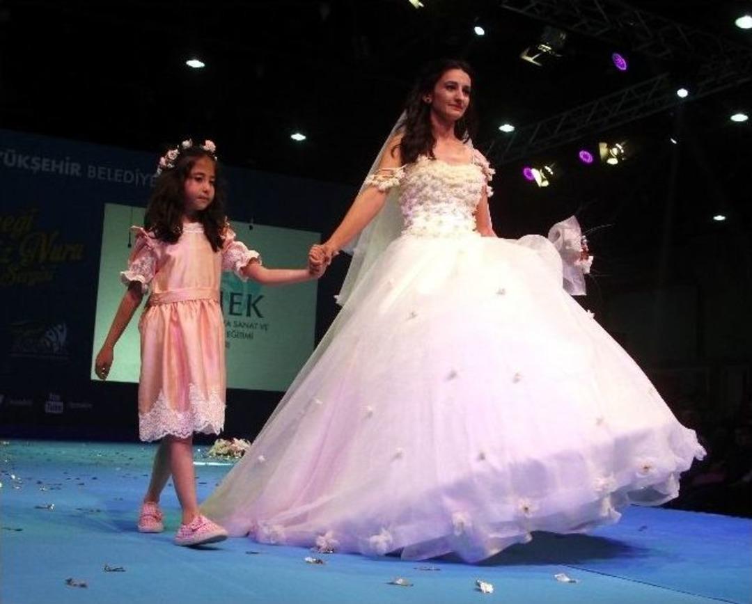 Asmek Yıl Sonu Sergisi A&ccedil;ıldı