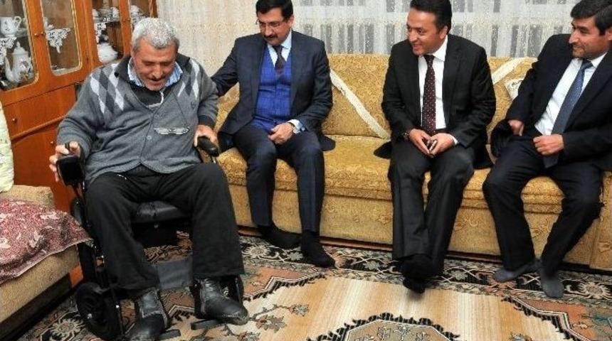 Belediye Başkanı Ak&rsquo;tan Ak&uuml;l&uuml; Ara&ccedil; S&uuml;rprizi