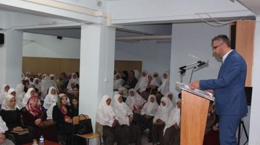 Başkan G&uuml;ler Annelerle Buluştu