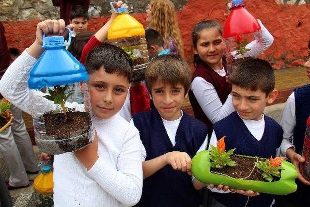 Atıkları Saksıya Dönüştüren Çocuklara Çankaya Desteği