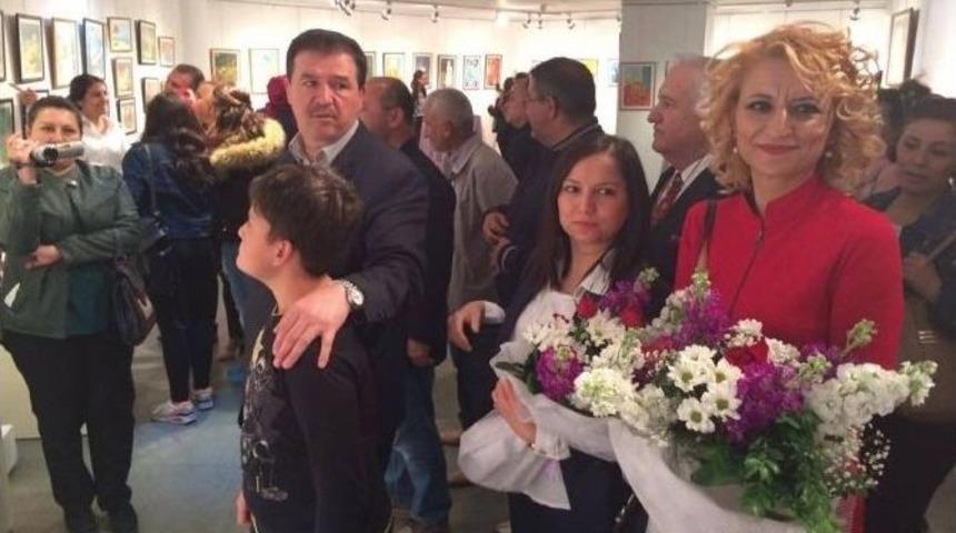 Ortaokul &Ouml;ğrencilerinden Resim Sergisi