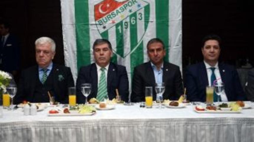 Hamza Hamzaoğlu İstifadan D&ouml;nd&uuml;