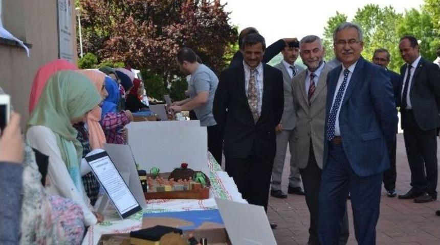 Bartın &Uuml;niversitesi&rsquo;nde Siyer-i Nebi Sokağı