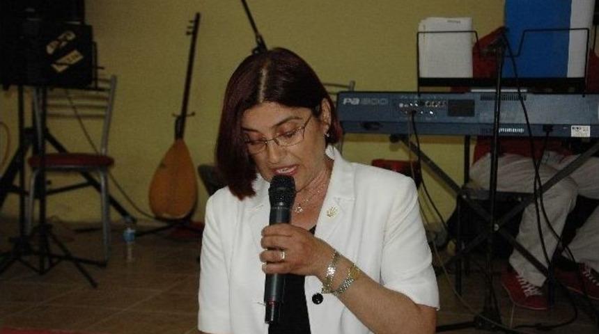 Han&ouml;n&uuml;&rsquo;de "anneler G&uuml;n&uuml;" Programı