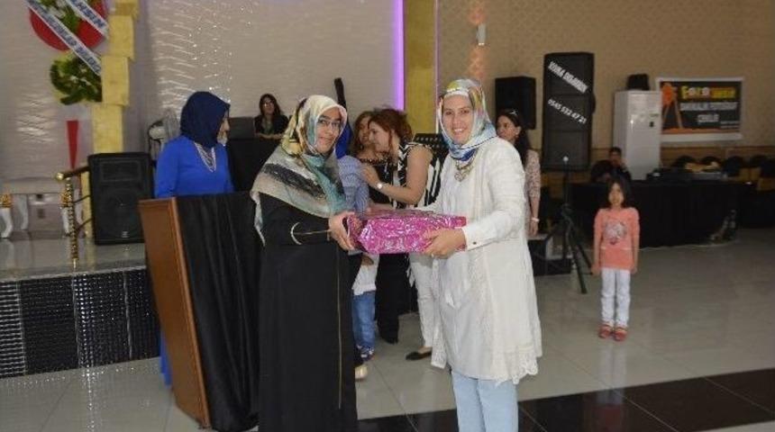 Anneler G&uuml;n&uuml; Viranşehir&rsquo;de Coşkuyla Kutlandı