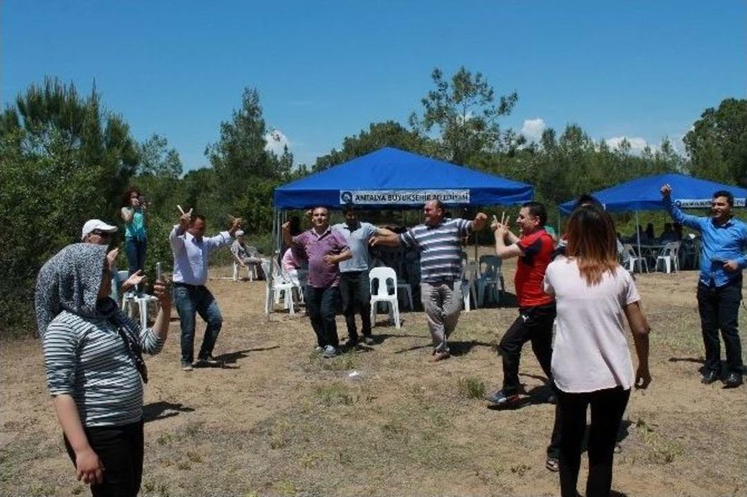 Talasemi G&uuml;n&uuml;&rsquo;n&uuml; Eğlenerek Ge&ccedil;irdiler