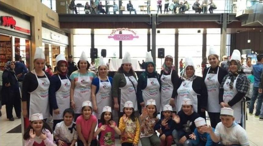 Forum Kapadokya&rsquo;da Anneler Yarıştı