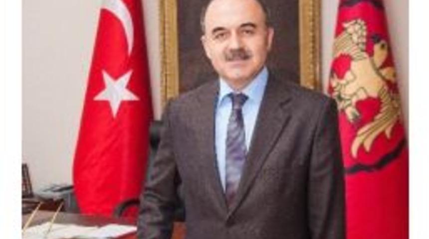 Vali Erol&rsquo;dan Anneler G&uuml;n&uuml; Mesajı