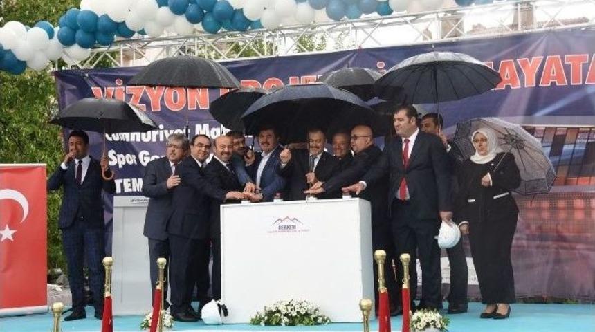 Bakan Eroğlu, Afyonkarahisar&rsquo;da Temel Atma T&ouml;renine Katıldı