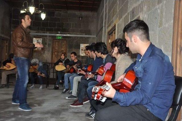 Bisad Kurslarına Gen&ccedil;ler Yoğun İlgi G&ouml;steriyor 1
