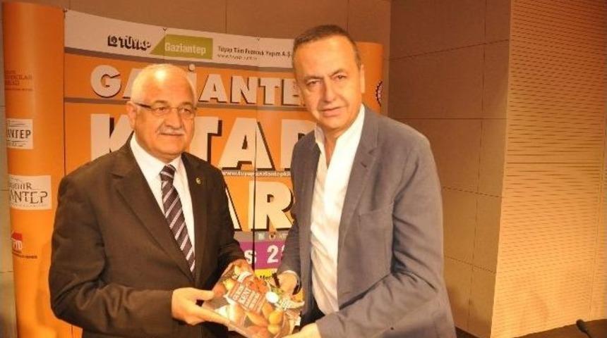 Ak Parti Gaziantep Milletvekili Mehmet Erdoğan &Ouml;ztan&rsquo;a &Ouml;vg&uuml;