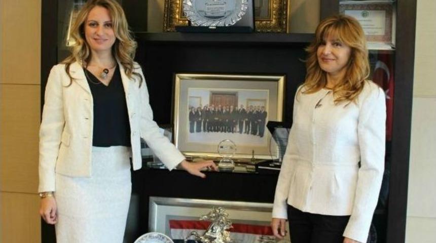 (&ouml;zel) Adile Naşit&rsquo;in Kurduğu &Ccedil;ocuk K&ouml;y&uuml; İzmir&rsquo;de Hayat Buluyor