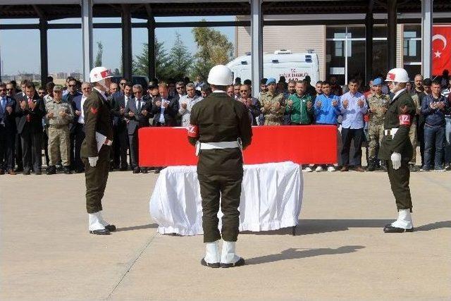 Nusaybin Şehidi T&ouml;renle Uğurlandı 3