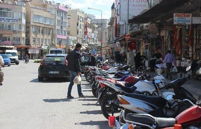 Roketlerin Hedefi Olan Kilis’te Hayat Normale Dönmeye Başladı 1